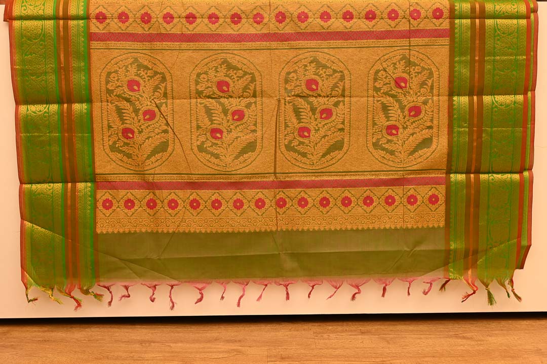 Bottle Green Pure Chettinad Cotton Saree-DDA053